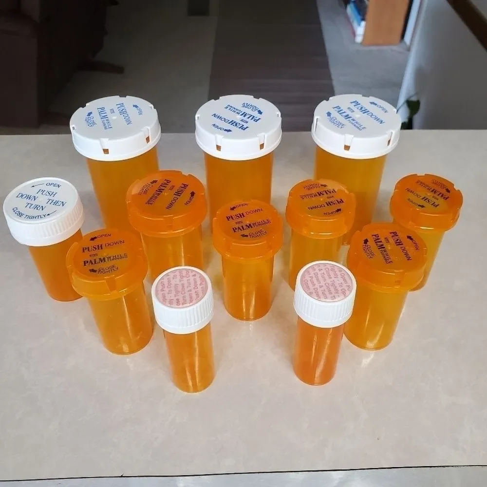 Empty Pill Bottles For Storage or Crafts Lot of 12 Assorted Size
